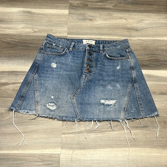 We the free blue denim skirt size 29 - Picture 1 of 7
